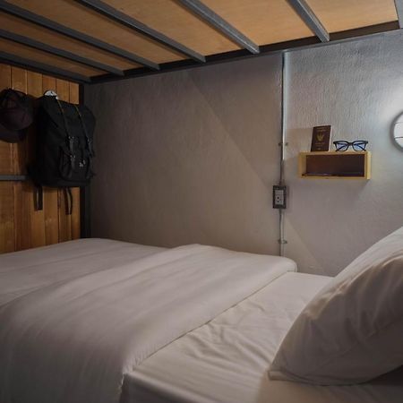 Banana Hostel Donmuang Bangkok Zewnętrze zdjęcie