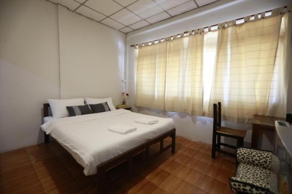 Banana Hostel Donmuang Bangkok Zewnętrze zdjęcie