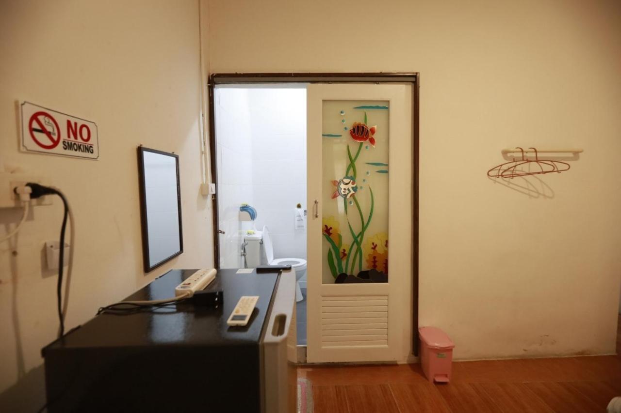 Banana Hostel Donmuang Bangkok Zewnętrze zdjęcie