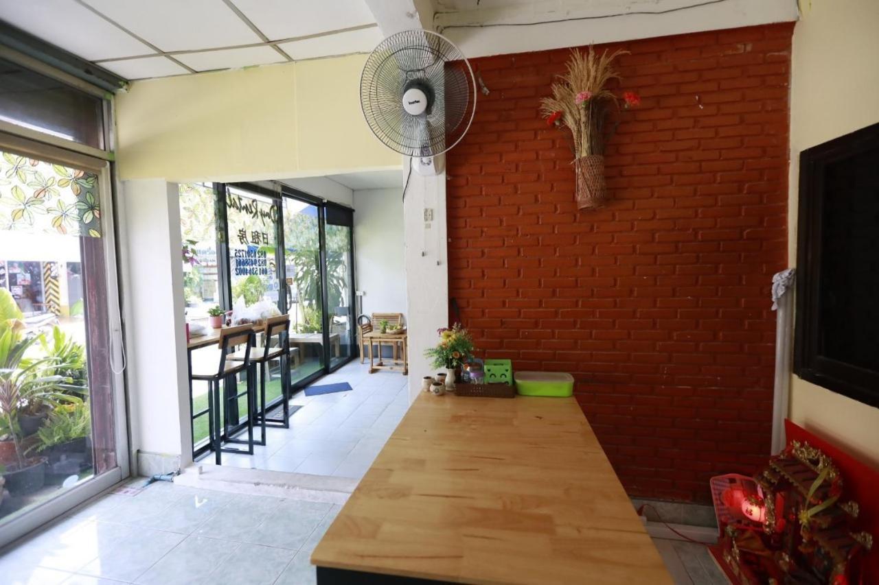 Banana Hostel Donmuang Bangkok Zewnętrze zdjęcie