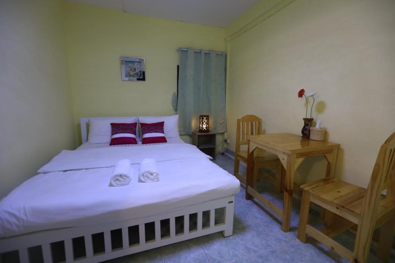 Banana Hostel Donmuang Bangkok Zewnętrze zdjęcie